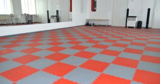 Резиновое покрытие для спортзала Куйбышев, цена от 882 руб.